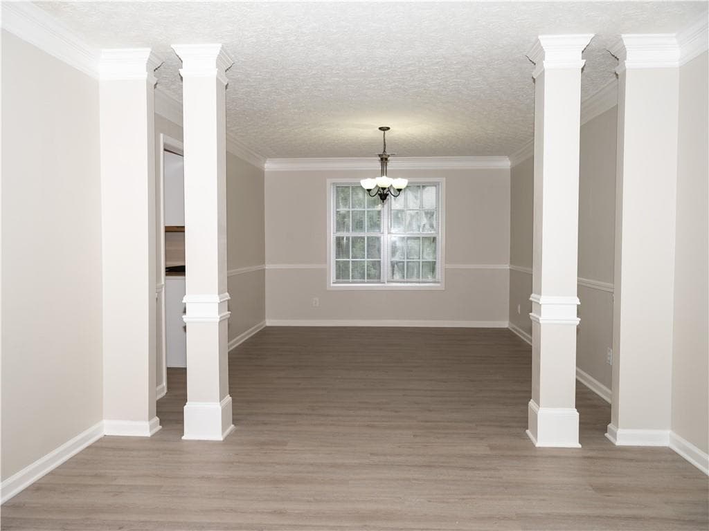 5 bedroom, 3 bathroom, 3,449 sq ft single family residence for sale at 1860 Pinehurst View Drive, Grayson, GA 30017 — photo 3