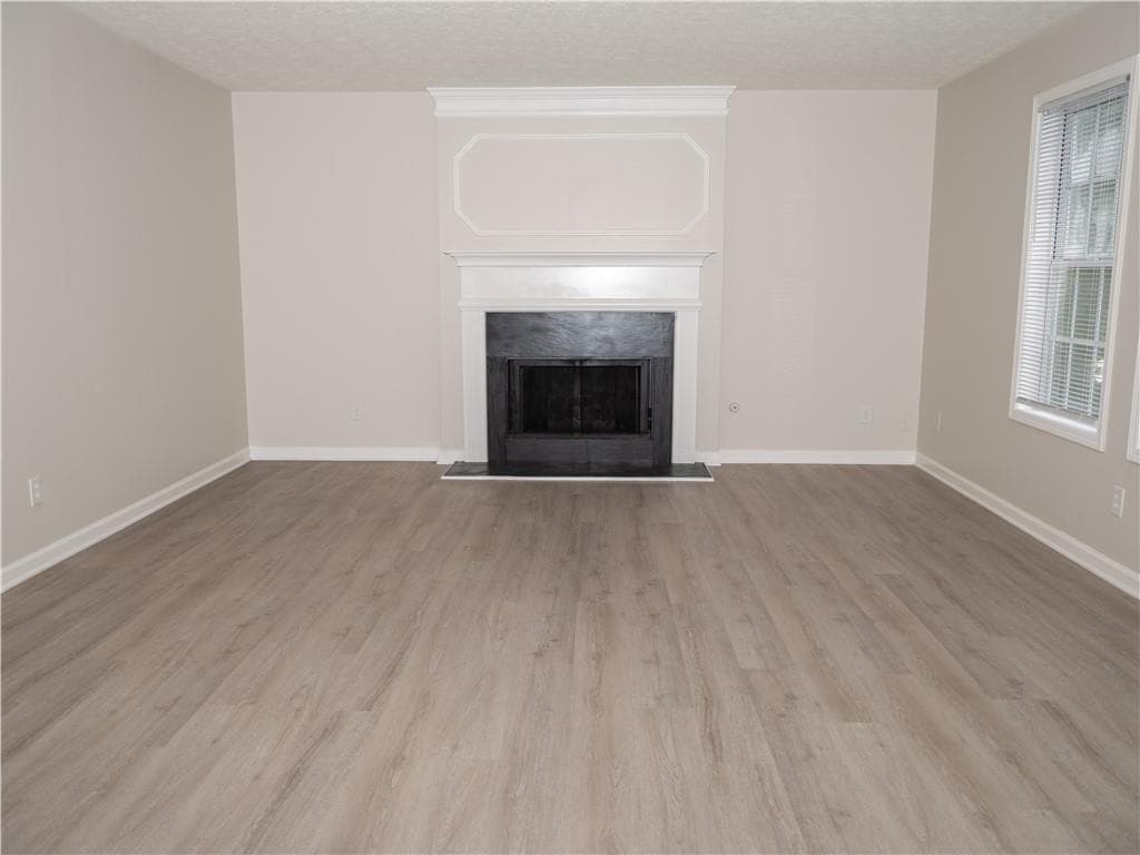5 bedroom, 3 bathroom, 3,449 sq ft single family residence for sale at 1860 Pinehurst View Drive, Grayson, GA 30017 — photo 8