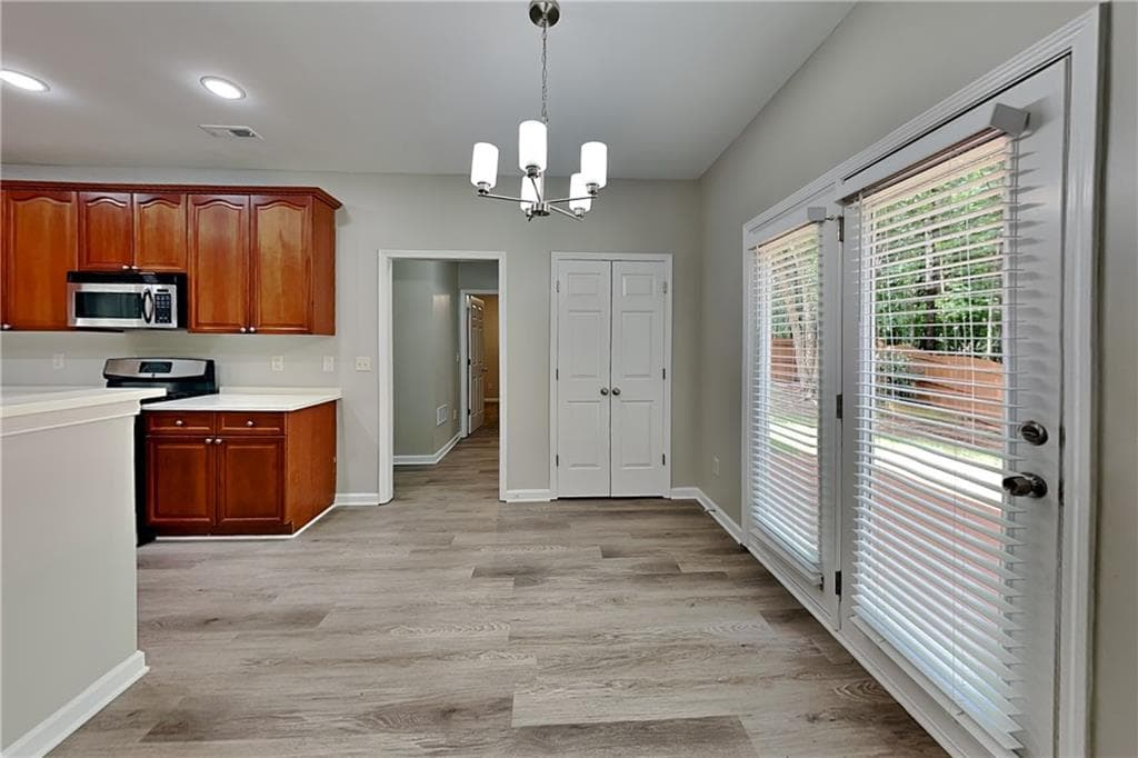 4 bedroom, 4 bathroom, 2,353 sq ft single family residence for rent at 423 Evans Mill Drive, Dallas, GA 30157 for $2,325 a month — photo 6