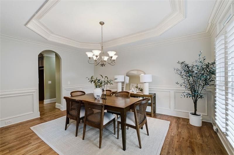 6 bedroom, 5 bathroom, 5,572 sq ft single family residence under contract at 2139 Golden Morning Court, Kennesaw, GA 30152 — photo 8