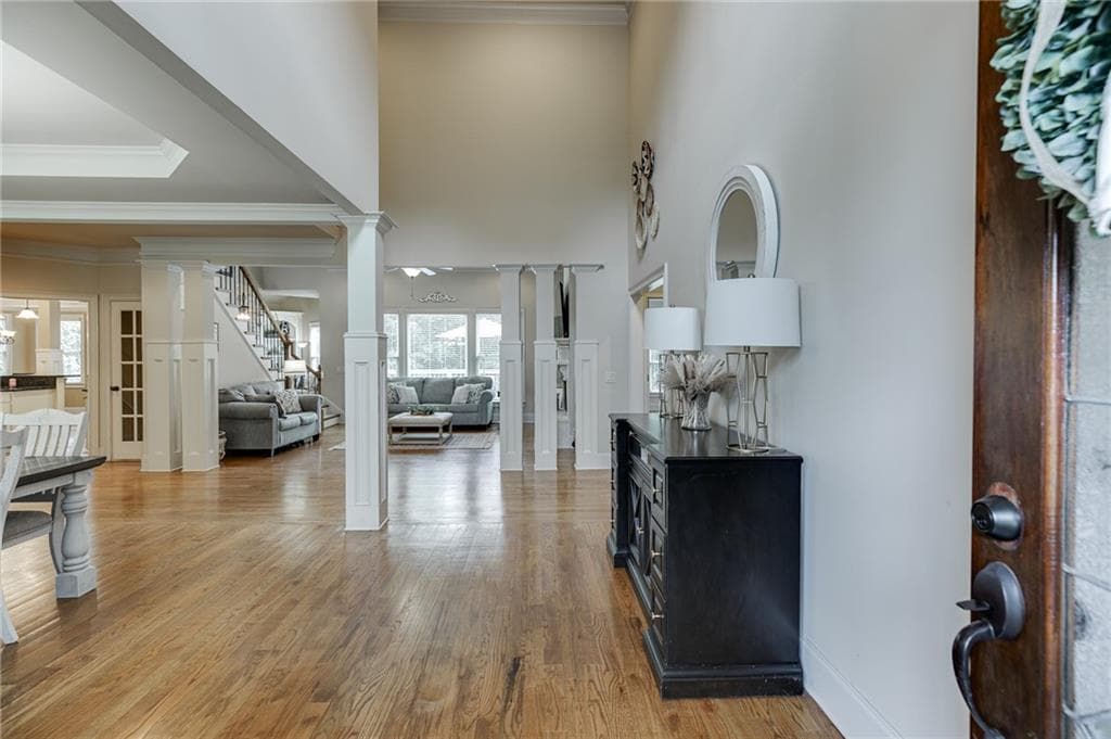 6 bedroom, 6 bathroom, 6,287 sq ft single family residence for sale at 1373 Mountain Lake Drive, Auburn, GA 30011 — photo 4