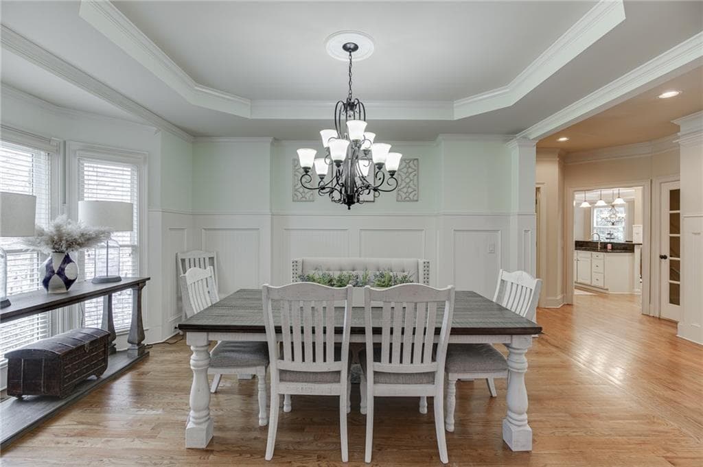 6 bedroom, 6 bathroom, 6,287 sq ft single family residence for sale at 1373 Mountain Lake Drive, Auburn, GA 30011 — photo 7