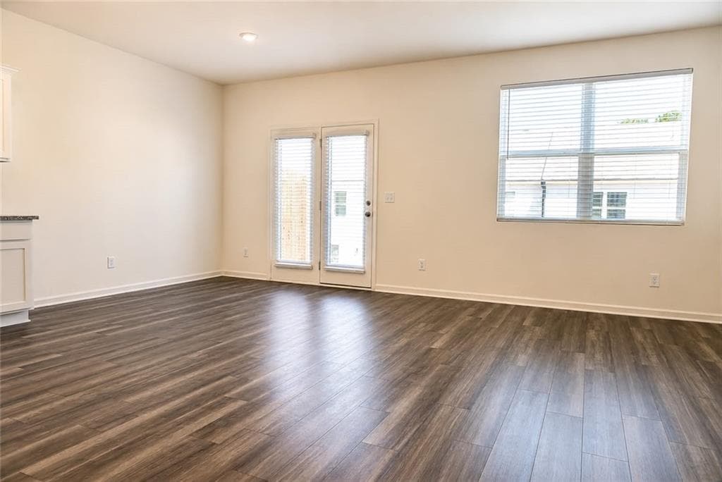3 bedroom, 3 bathroom, 1,421 sq ft townhouse for rent at 2095 Emerson Dr, Auburn, GA 30011 for $1,900 a month — photo 4