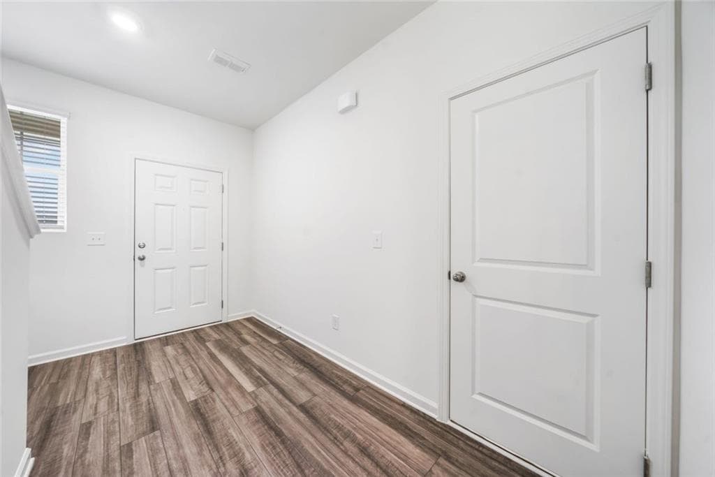 3 bedroom, 3 bathroom, 1,421 sq ft townhouse for rent at 602 Jervis Way, Locust Grove, GA 30248 for $1,795 a month — photo 4
