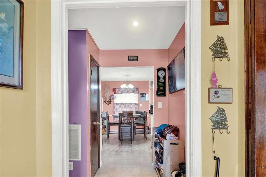 4 bedroom, 3 bathroom, 2,169 sq ft single family residence for sale at 1785 Poplar Street, Conyers, GA 30013 — photo 7