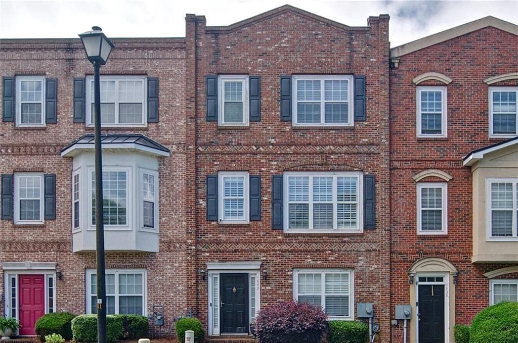 3 bedroom, 3 bathroom, 1,912 sq ft townhouse sold at 4840 Liberty Plaza, Acworth, GA 30101