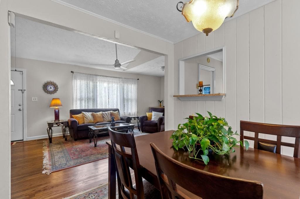 2 bedroom, 1 bathroom, 975 sq ft single family residence for sale at 4455 Florence Street, Tucker, GA 30084 — photo 6