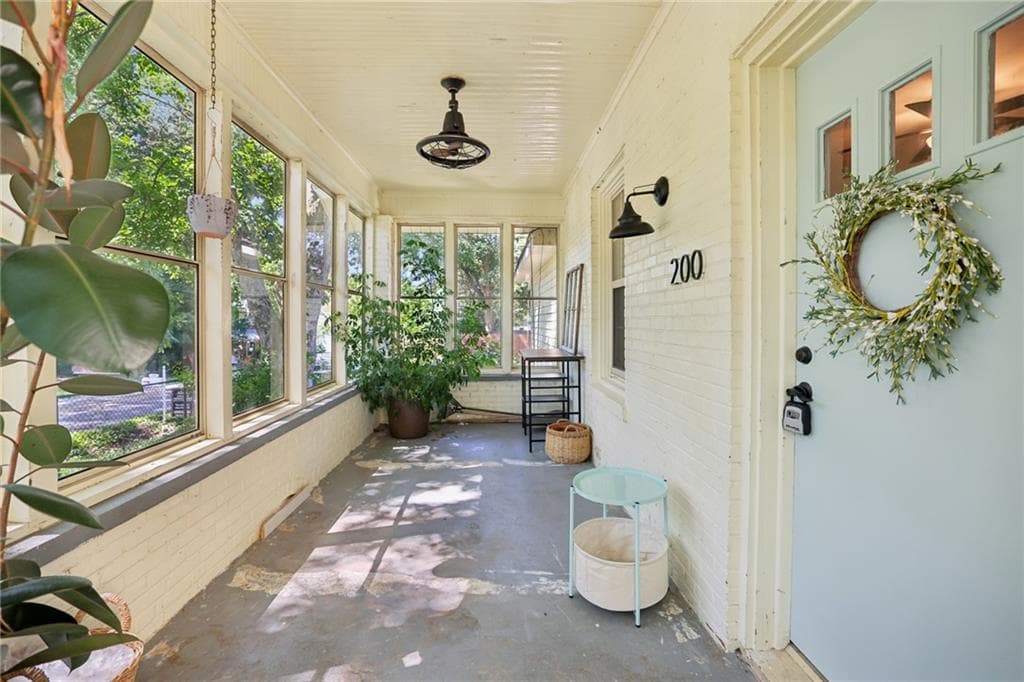3 bedroom, 2 bathroom, 1,216 sq ft single family residence for sale at 200 S Jackson Street, Hartwell, GA 30643 — photo 4