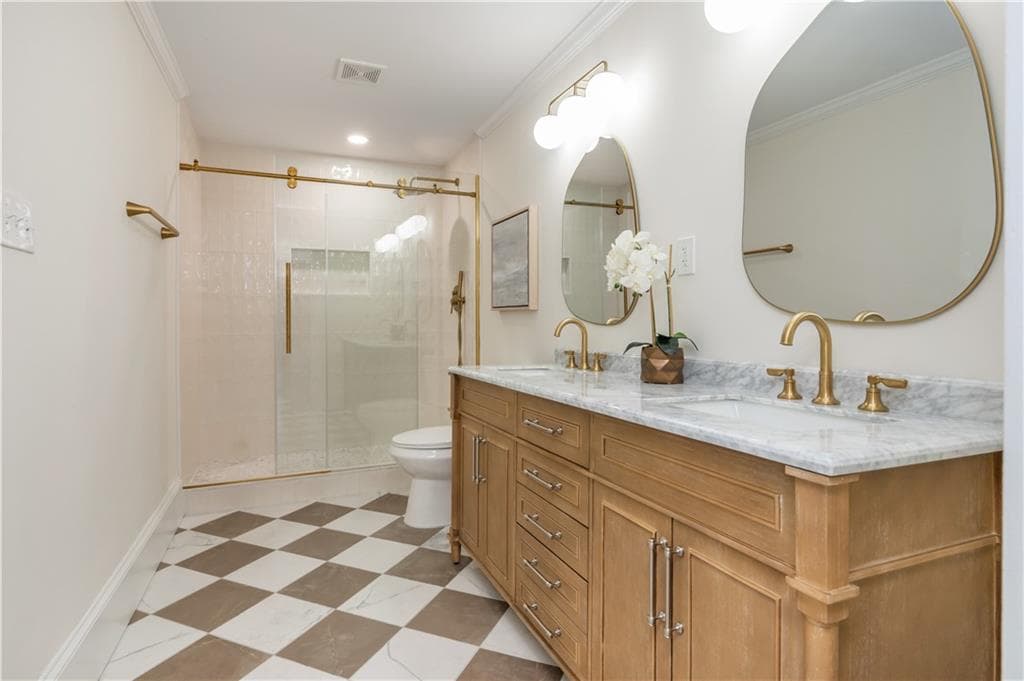 4 bedroom, 2 bathroom, 2,059 sq ft single family residence under contract at 1129 Sanders Avenue, Atlanta, GA 30316 — photo 4