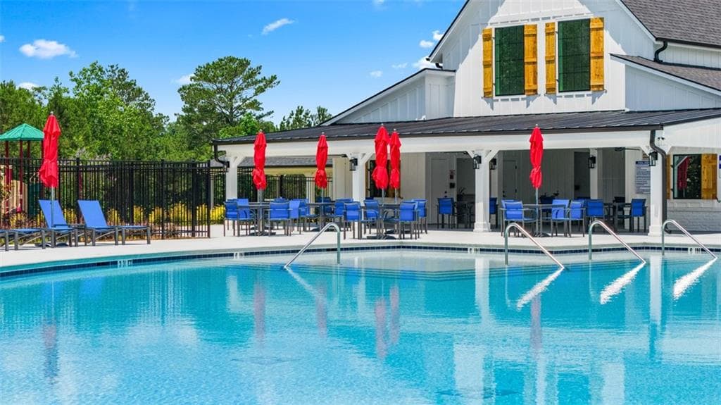 4 bedroom, 3 bathroom, 2,250 sq ft single family residence for sale at 1211 Kingston Avenue, Buckhead, GA 30625 — photo 5