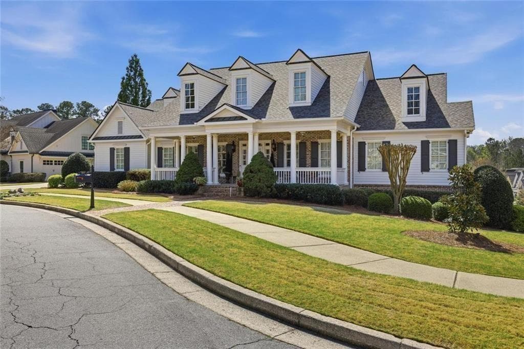 3 bedroom, 4 bathroom, 4,855 sq ft single family residence under contract at 807 Village Greene, Marietta, GA 30064