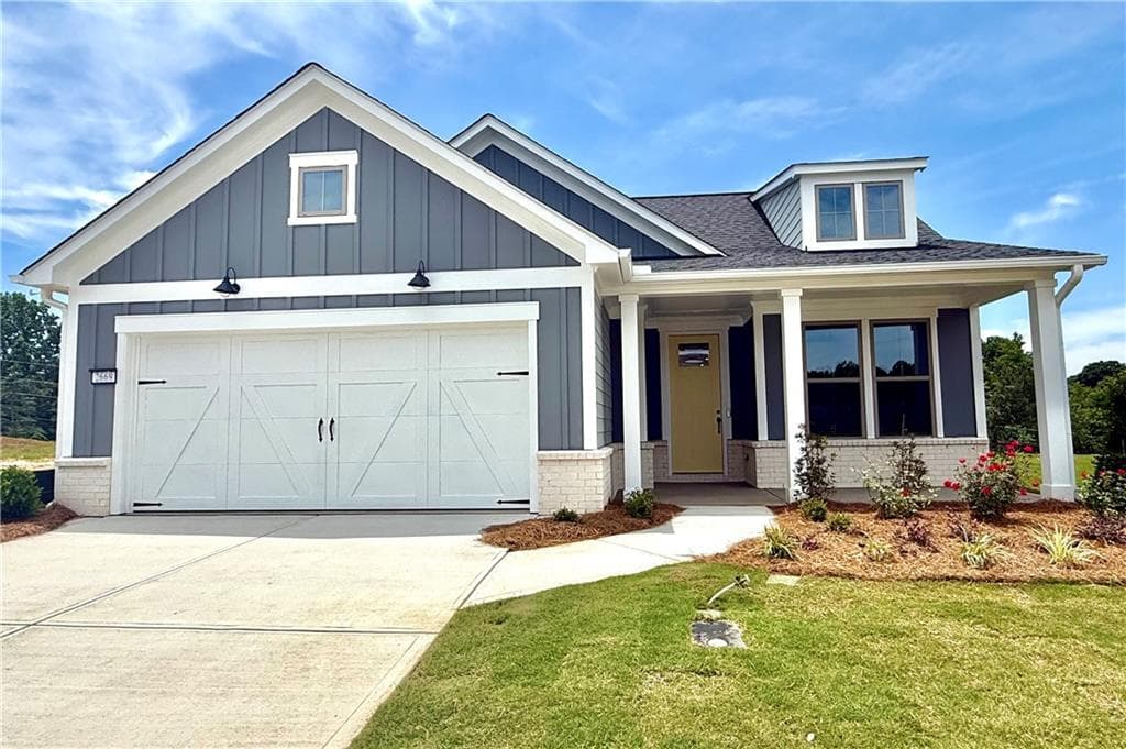 3 bedroom, 2 bathroom, 2,150 sq ft single family residence under contract at 2669 Turnwater Street, Hoschton, GA 30548