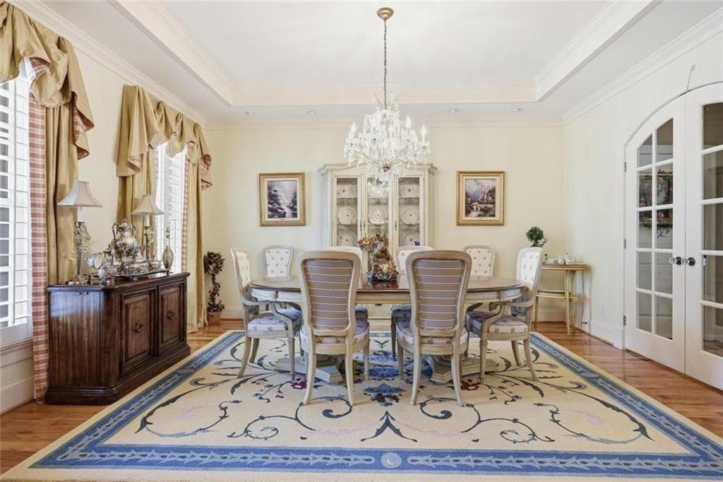 3 bedroom, 4 bathroom, 4,855 sq ft single family residence under contract at 807 Village Greene, Marietta, GA 30064 — photo 5