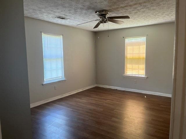 2 bedroom, 2 bathroom, 2,230 sq ft duplex for rent at 1131 Classic Trail B, Monroe, GA 30655 for $1,400 a month — photo 8
