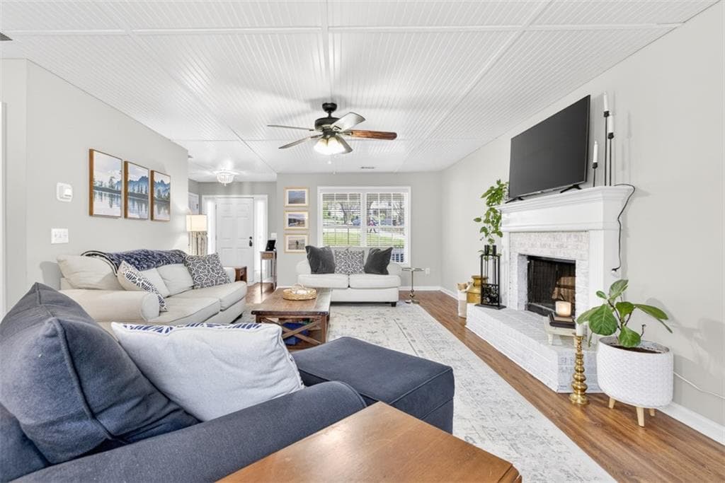 4 bedroom, 3 bathroom, 2,046 sq ft single family residence for sale at 3512 Windy Oaks Way, Loganville, GA 30052 — photo 6