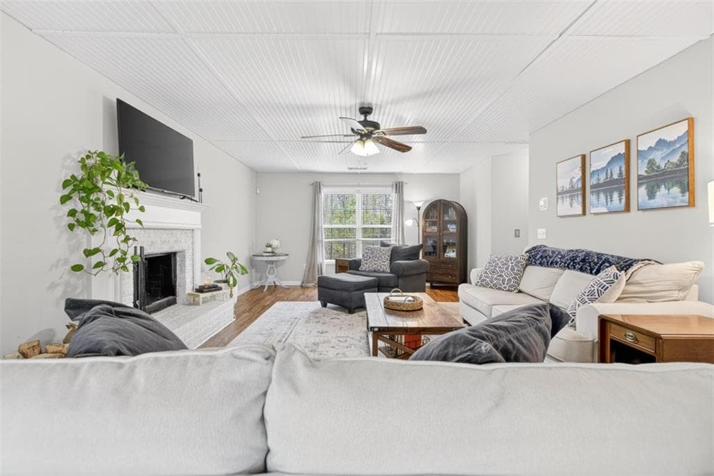 4 bedroom, 3 bathroom, 2,046 sq ft single family residence for sale at 3512 Windy Oaks Way, Loganville, GA 30052 — photo 8