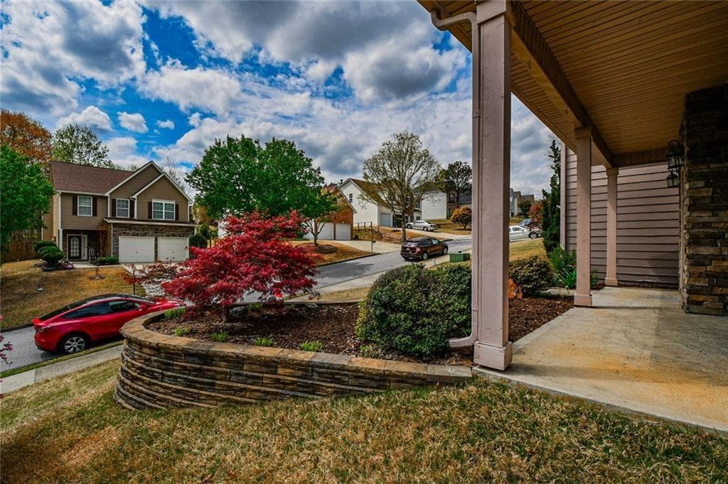 4 bedroom, 3 bathroom, 2,290 sq ft single family residence for rent at 420 Rockbass Road, Suwanee, GA 30024 for $2,450 a month — photo 2
