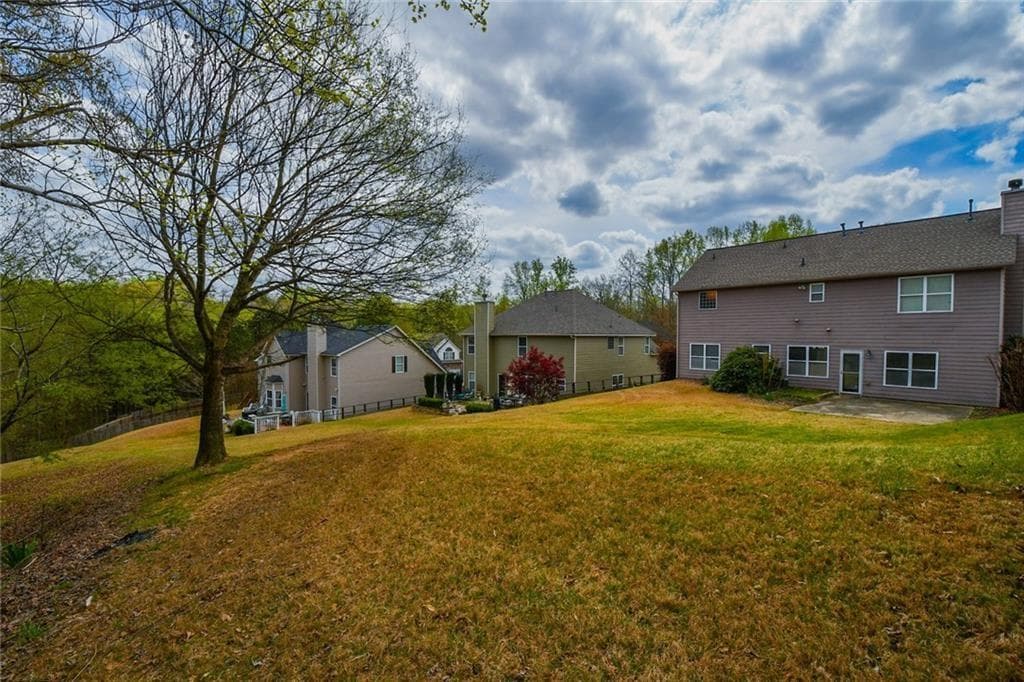 4 bedroom, 3 bathroom, 2,290 sq ft single family residence for rent at 420 Rockbass Road, Suwanee, GA 30024 for $2,450 a month — photo 8
