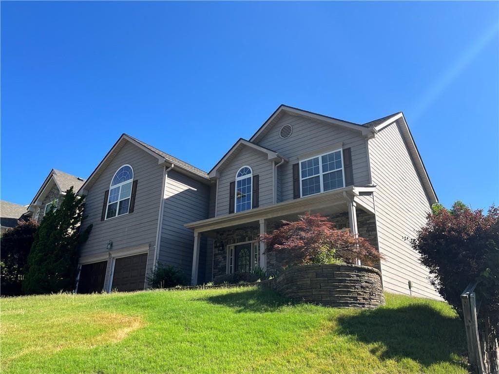 4 bedroom, 3 bathroom, 2,290 sq ft single family residence for rent at 420 Rockbass Road, Suwanee, GA 30024 for $2,450 a month — photo 10