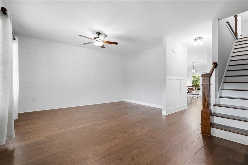 4 bedroom, 3 bathroom, 2,611 sq ft single family residence for sale at 219 Harris Court, Ball Ground, GA 30107 — photo 3