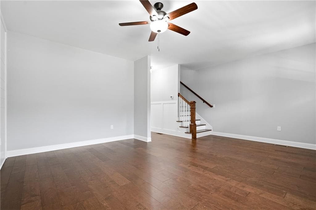 4 bedroom, 3 bathroom, 2,611 sq ft single family residence for sale at 219 Harris Court, Ball Ground, GA 30107 — photo 5