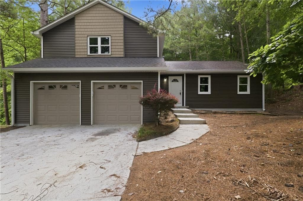 3242 Boulder Brook Drive, Lithonia, GA 30038 — most recent listing photo