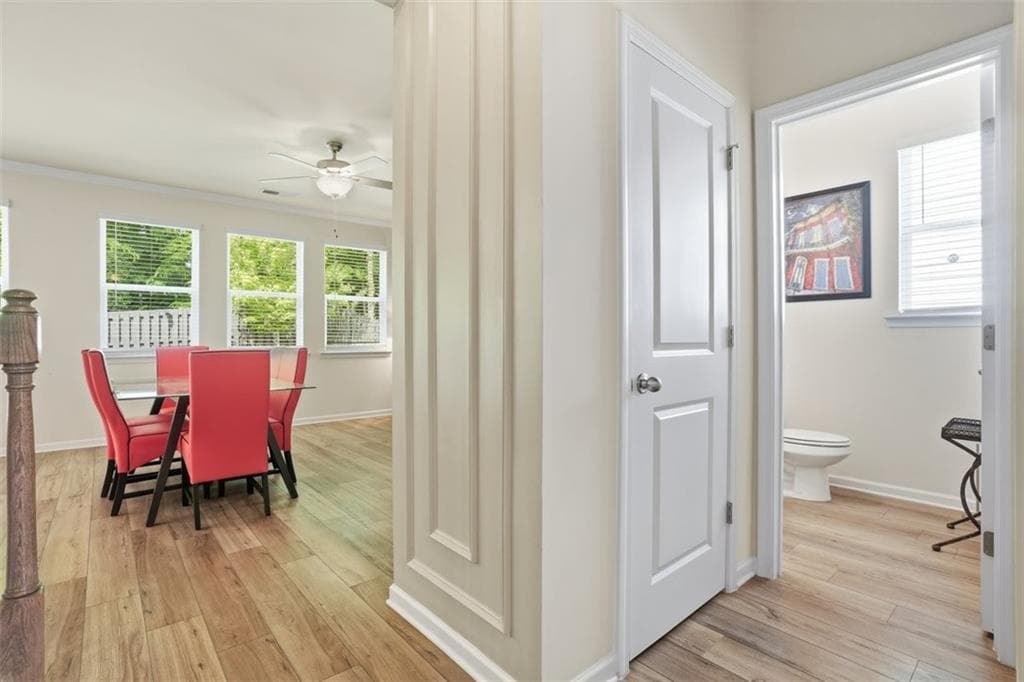 4 bedroom, 3 bathroom, 2,352 sq ft single family residence for sale at 731 River Gardens Drive, Atlanta, GA 30354 — photo 6