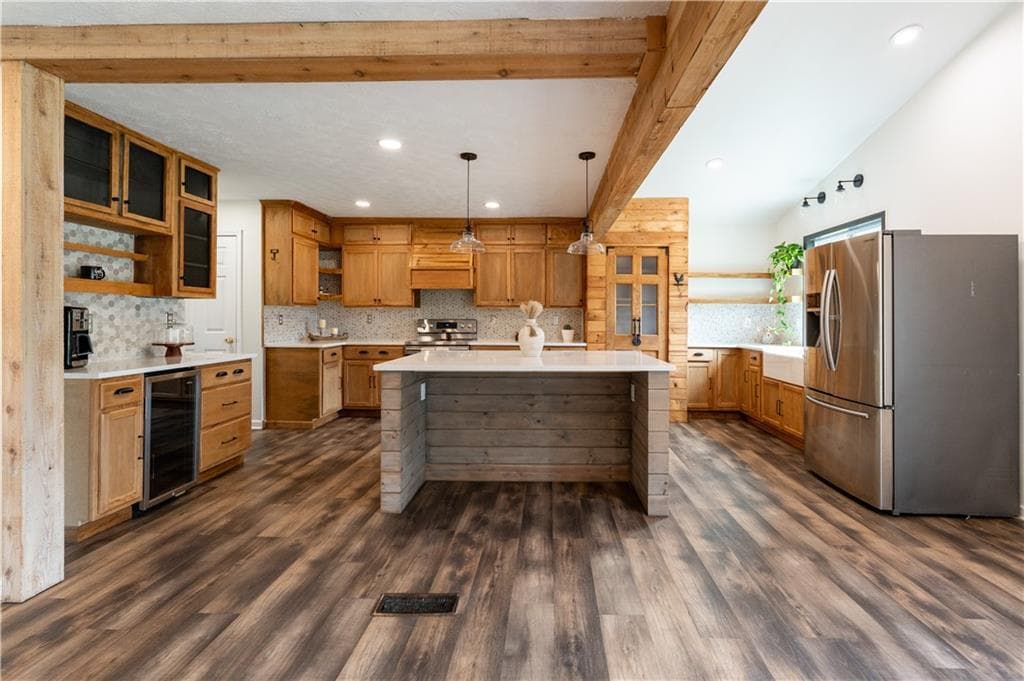 3 bedroom, 3 bathroom, 2,126 sq ft single family residence under contract at 3802 Saddle Ridge Drive, Snellville, GA 30039 — photo 8