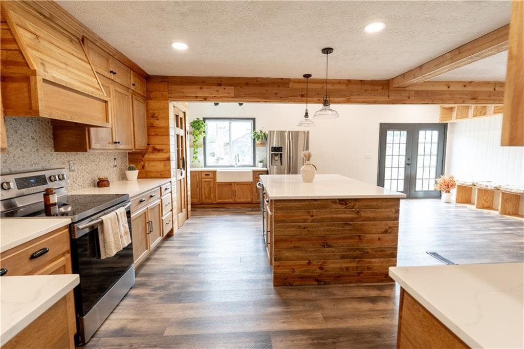 3 bedroom, 3 bathroom, 2,126 sq ft single family residence under contract at 3802 Saddle Ridge Drive, Snellville, GA 30039 — photo 6