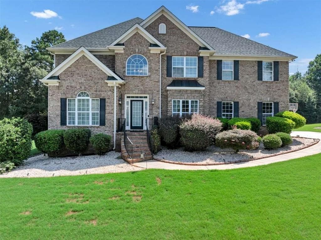 6 bedroom, 5 bathroom, 3,630 sq ft single family residence for sale at 2123 SW Crest Wood Drive, Conyers, GA 30094 — photo 3