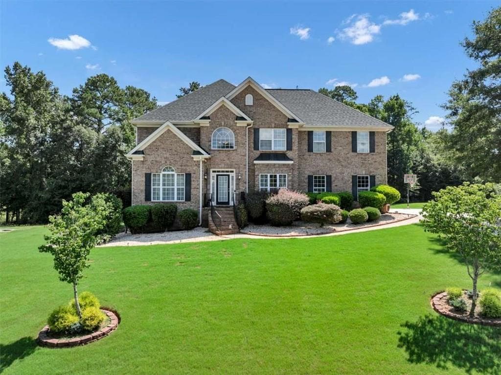 6 bedroom, 5 bathroom, 3,630 sq ft single family residence for sale at 2123 SW Crest Wood Drive, Conyers, GA 30094 — photo 9