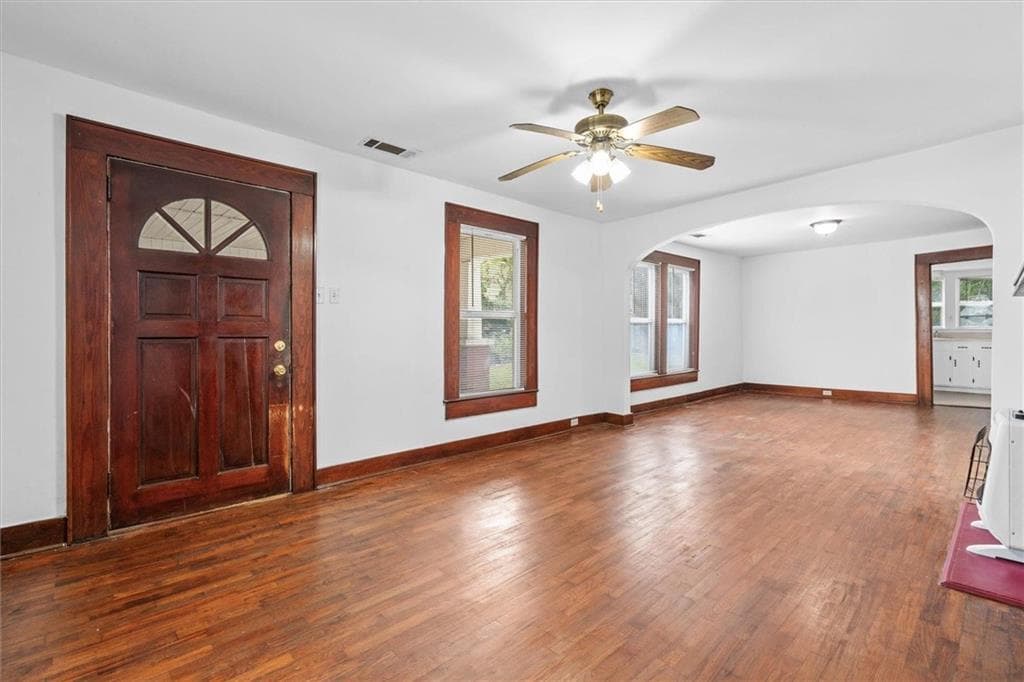 2 bedroom, 1 bathroom, 970 sq ft single family residence for sale at 76 W Mill Street, Tallapoosa, GA 30176 — photo 10