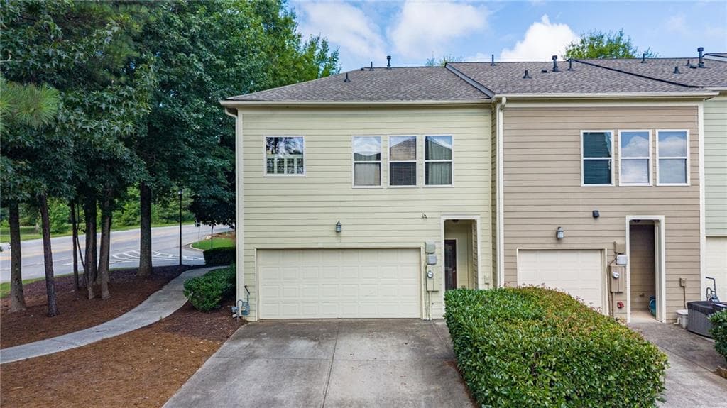 2 bedroom, 3 bathroom, 1,985 sq ft townhouse for sale at 9938 Mancunian Way, Douglasville, GA 30135 — photo 5
