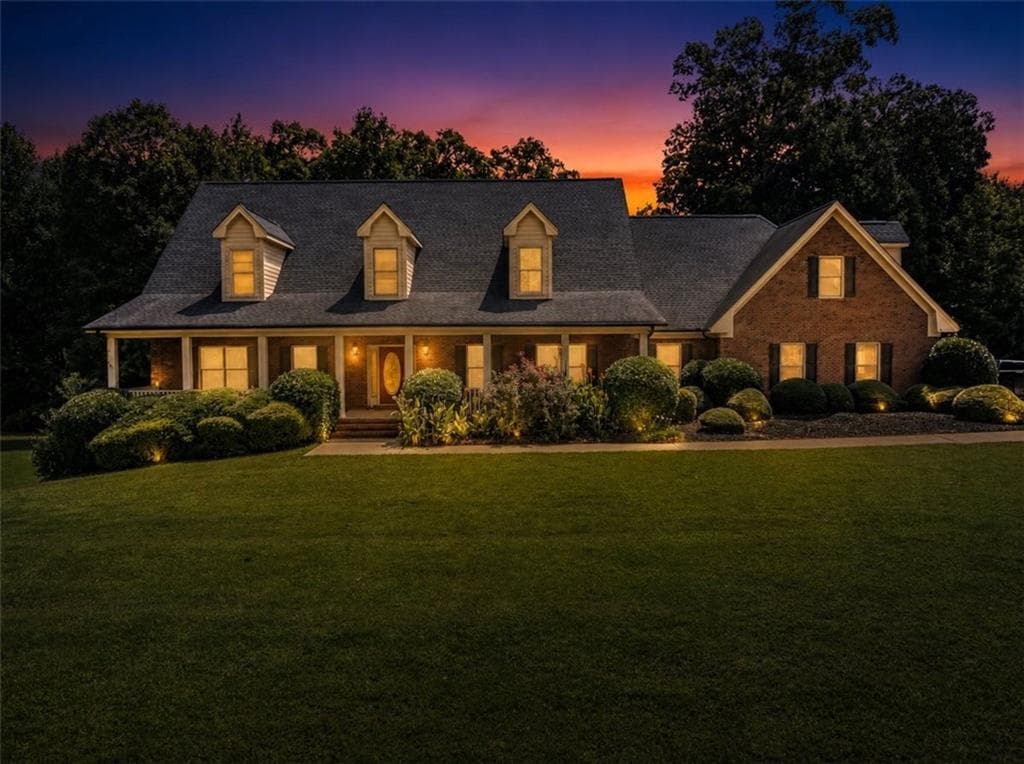 5 bedroom, 6 bathroom, 4,463 sq ft single family residence for sale at 149 Robson Trail, Mcdonough, GA 30252