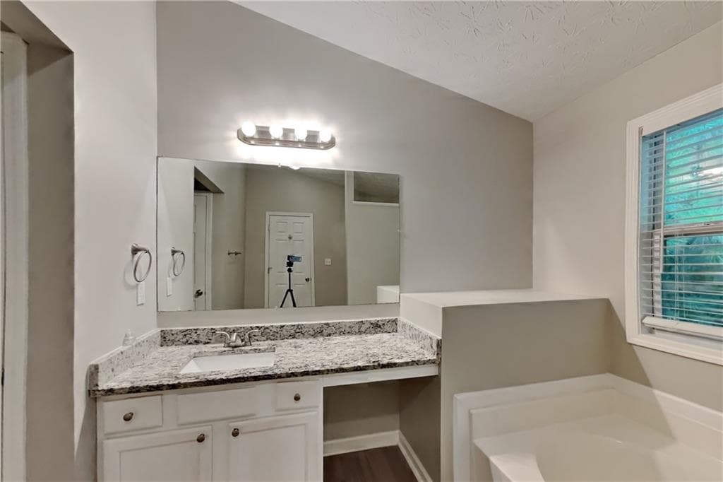 3 bedroom, 3 bathroom, 1,994 sq ft single family residence for rent at 315 Cool Weather Drive, Lawrenceville, GA 30045 for $2,100 a month — photo 7