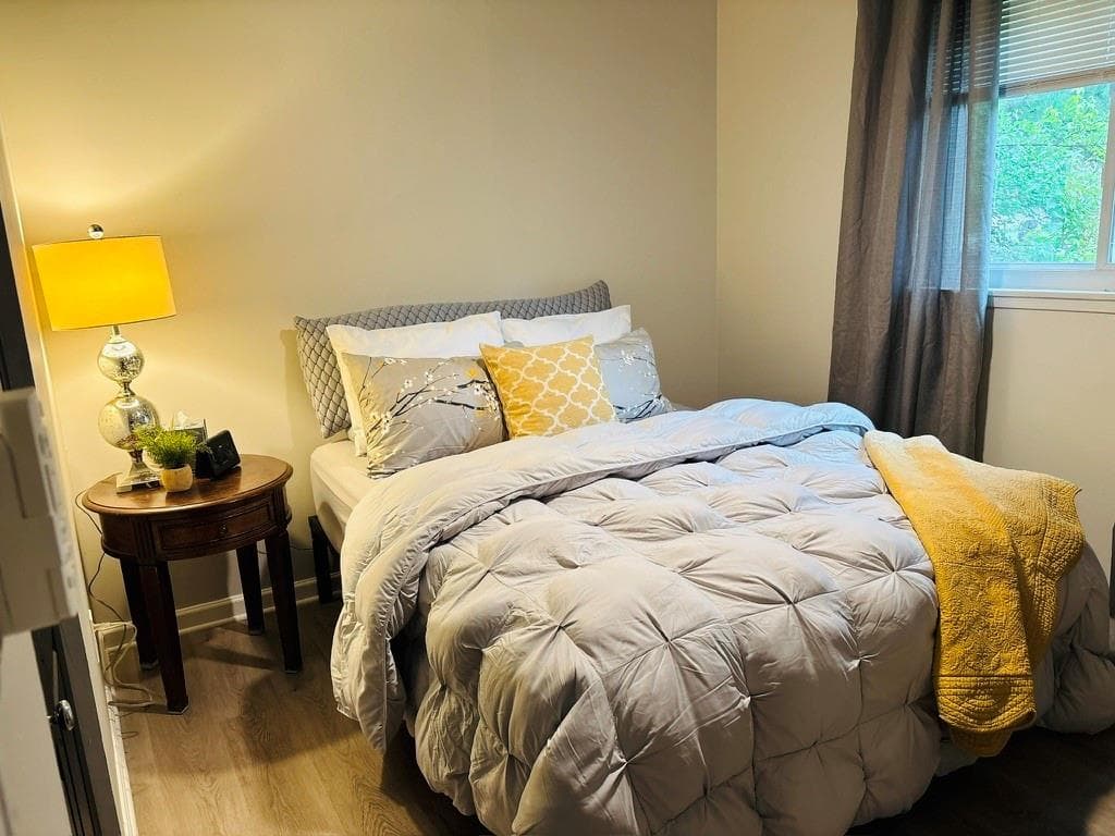 2 bedroom, 1 bathroom, 864 sq ft single family residence for sale at 2535 Abner Pl, Atlanta, GA 30318 — photo 9
