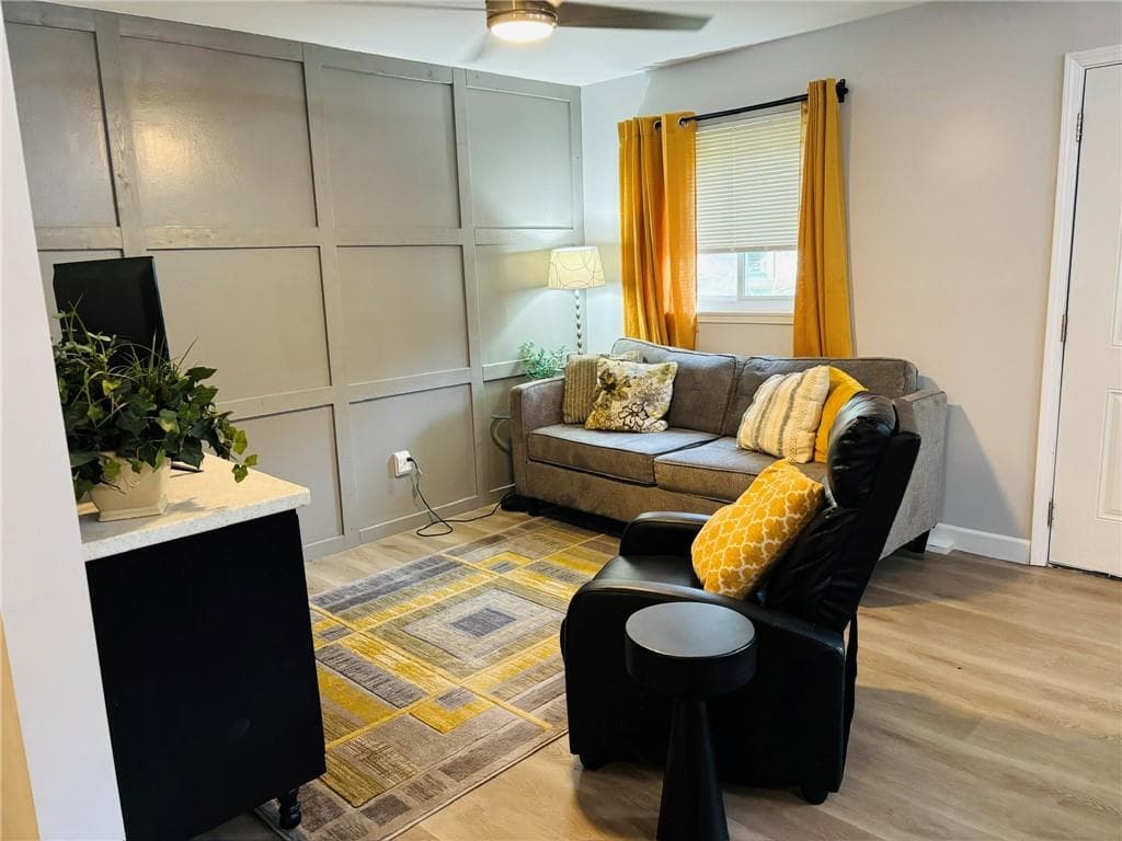 2 bedroom, 1 bathroom, 864 sq ft single family residence for sale at 2535 Abner Pl, Atlanta, GA 30318 — photo 8