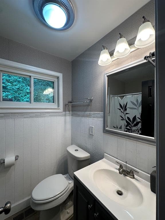 2 bedroom, 1 bathroom, 864 sq ft single family residence for sale at 2535 Abner Pl, Atlanta, GA 30318 — photo 10