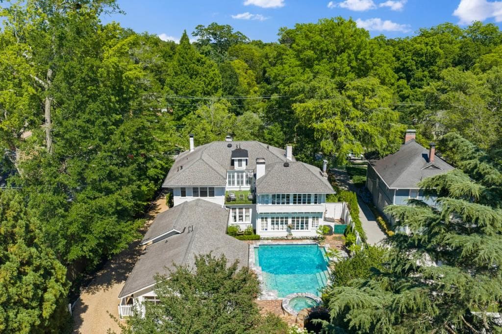 5 bedroom, 6 bathroom, 5,834 sq ft single family residence for sale at 421 Church Street, Marietta, GA 30060 — photo 2