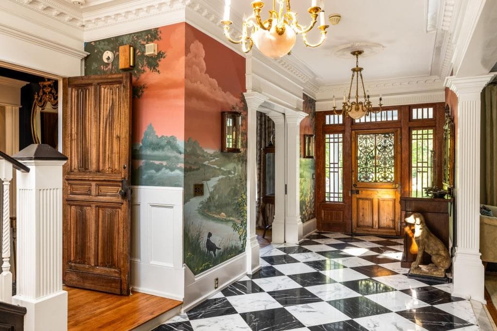5 bedroom, 6 bathroom, 5,834 sq ft single family residence for sale at 421 Church Street, Marietta, GA 30060 — photo 5