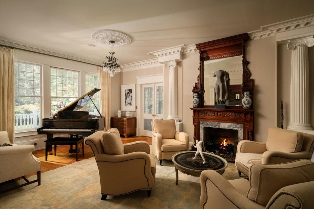 5 bedroom, 6 bathroom, 5,834 sq ft single family residence for sale at 421 Church Street, Marietta, GA 30060 — photo 9