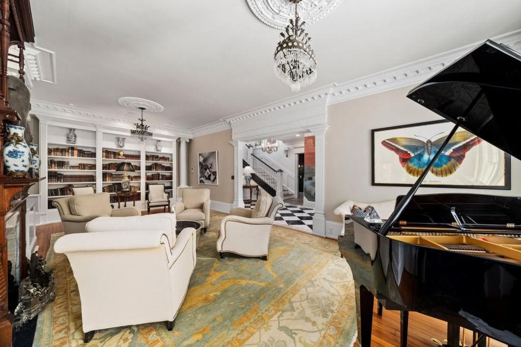 5 bedroom, 6 bathroom, 5,834 sq ft single family residence for sale at 421 Church Street, Marietta, GA 30060 — photo 10