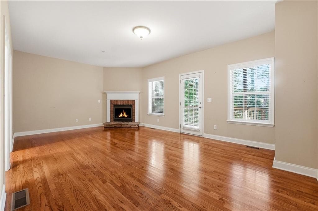 5 bedroom, 5 bathroom townhouse for rent at 9040 Woodland Trail, Alpharetta, GA 30009 for $4,000 a month — photo 6