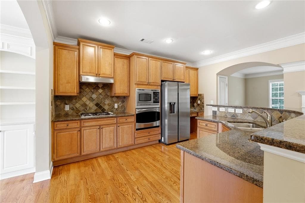 5 bedroom, 5 bathroom townhouse for rent at 9040 Woodland Trail, Alpharetta, GA 30009 for $4,000 a month — photo 7