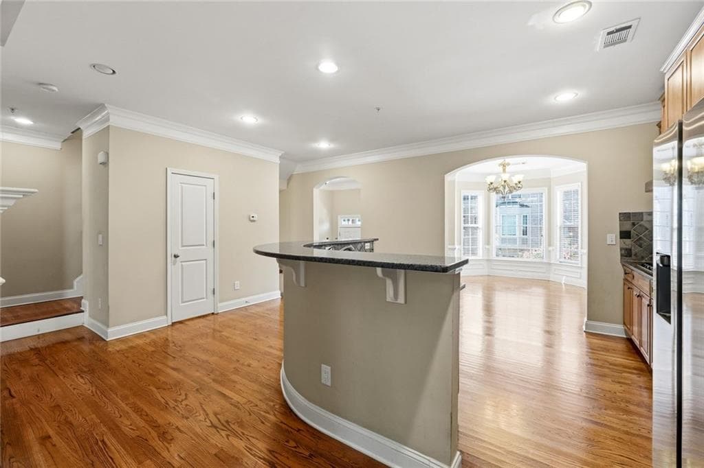 5 bedroom, 5 bathroom townhouse for rent at 9040 Woodland Trail, Alpharetta, GA 30009 for $4,000 a month — photo 9