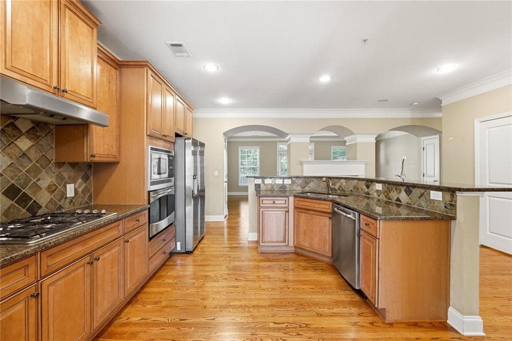5 bedroom, 5 bathroom townhouse for rent at 9040 Woodland Trail, Alpharetta, GA 30009 for $4,000 a month — photo 10