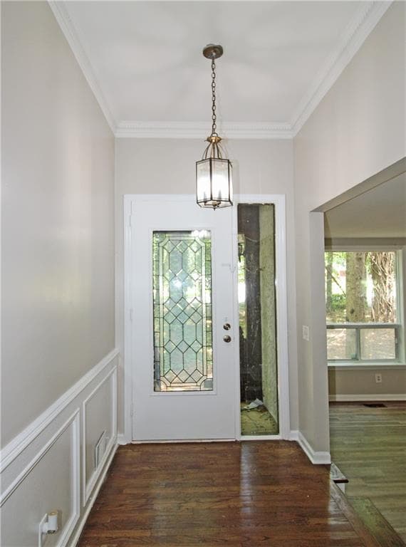 3 bedroom, 2 bathroom, 1,792 sq ft single family residence under contract at 3000 Collier Drive, Atlanta, GA 30318 — photo 2