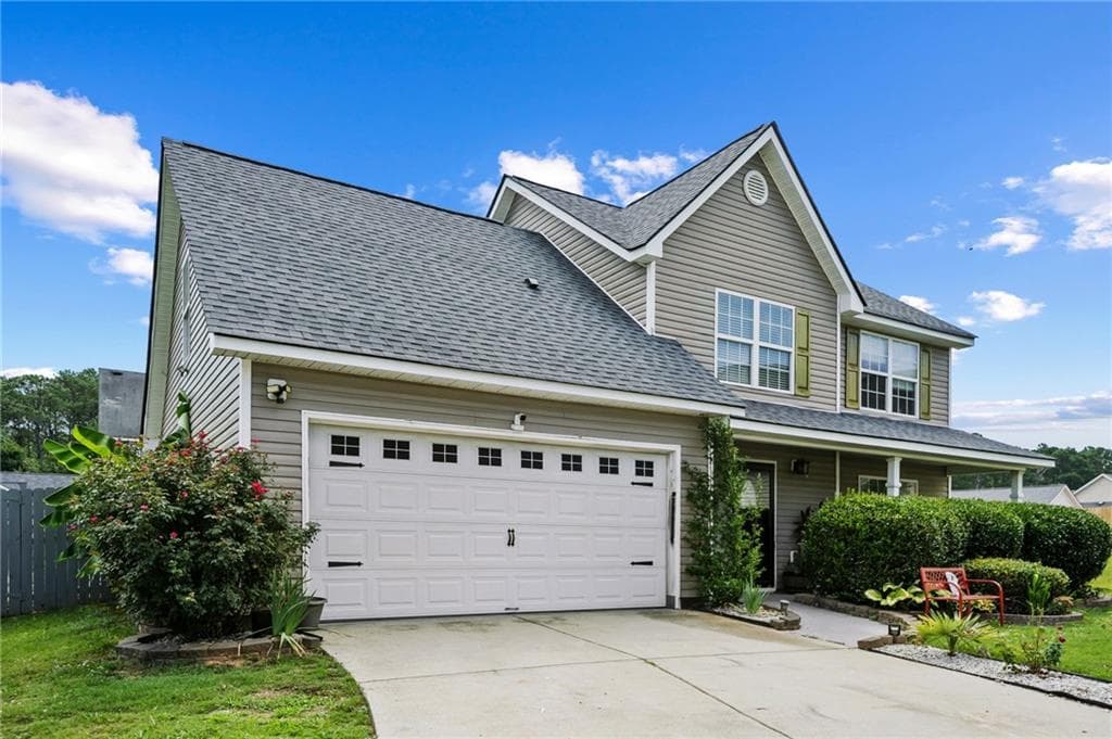 4 bedroom, 3 bathroom, 2,090 sq ft single family residence for sale at 40 Benjamin Point, Oxford, GA 30054