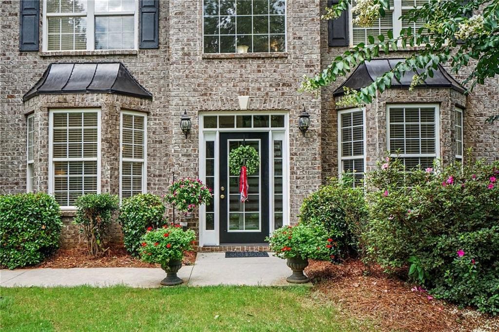 4 bedroom, 3 bathroom, 2,796 sq ft single family residence for sale at 1001 City Market Street, Hoschton, GA 30548 — photo 4