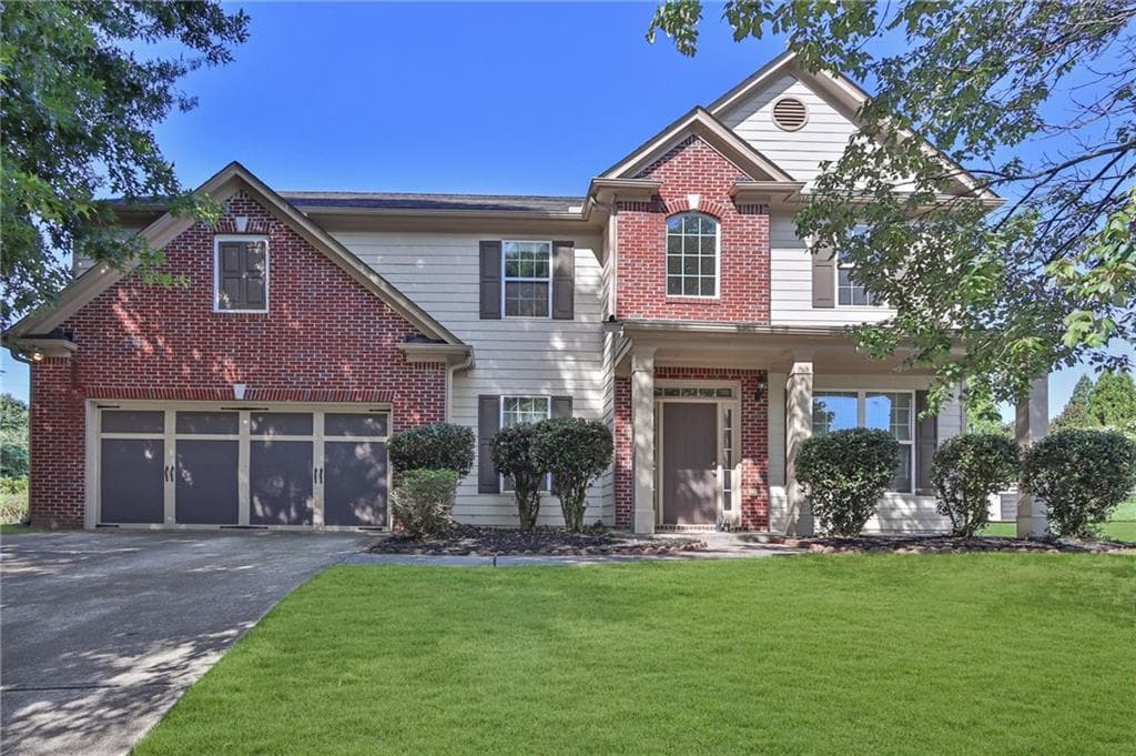 4 bedroom, 3 bathroom, 3,390 sq ft single family residence for sale at 1467 Kilchis Falls Way, Braselton, GA 30517